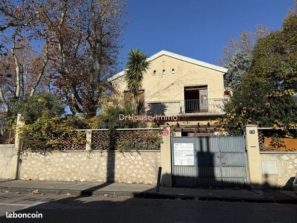 Maison 6 pièces 144 m² 