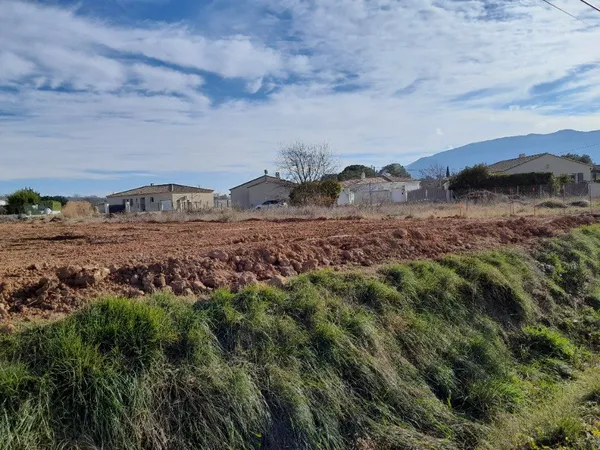 Terrain 513 m² 