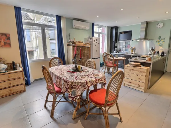 A VENDRE Cavaillon Appartement 3 pièce(s) 51 m² 