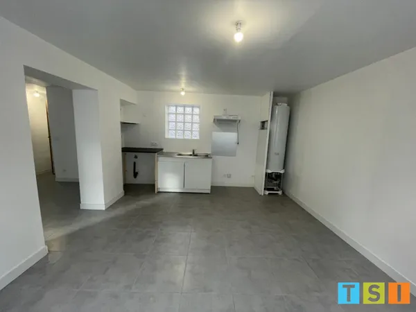 Appartement rénové 2 pièces 47 m² 