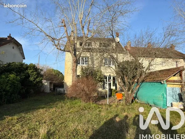 Maison 10 pièces 208 m² 