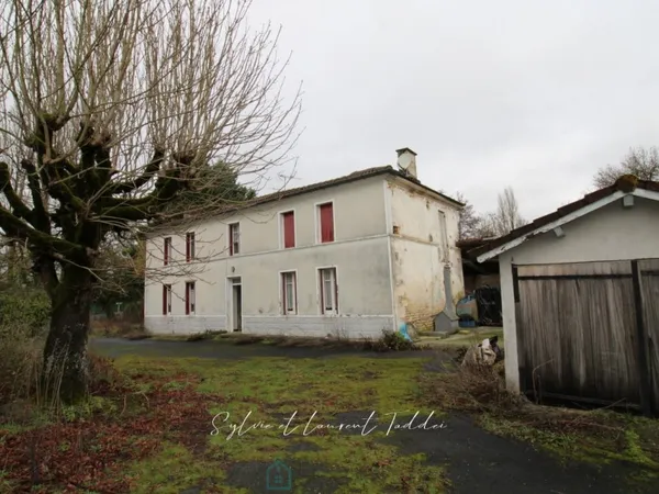 Maison à rénover 7 pièces 149 m² 