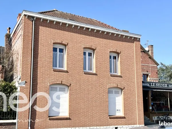 Maison 8 pièces 211 m² 