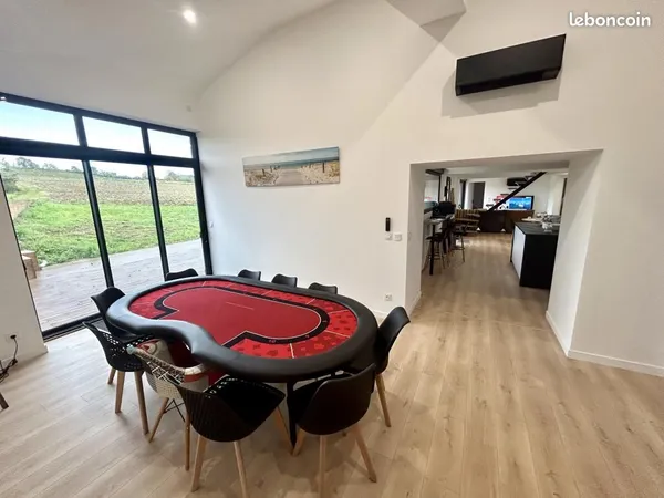 Maison 4 pièces 165 m² 