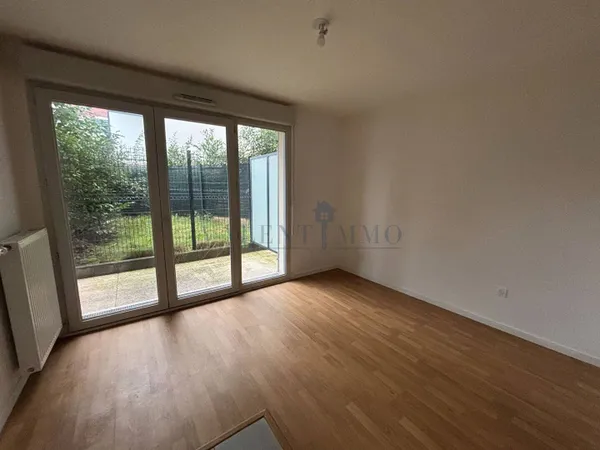 Studio 1 pièce 21 m² 