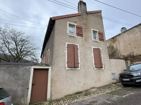Maison 8 pièces 212 m² 