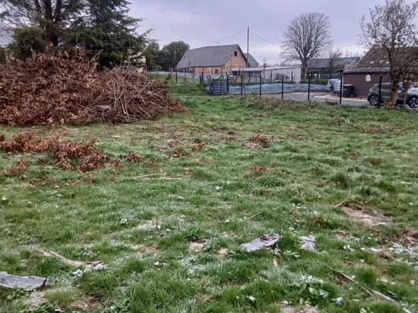 Terrain 1 000 m² Beaurepaire 