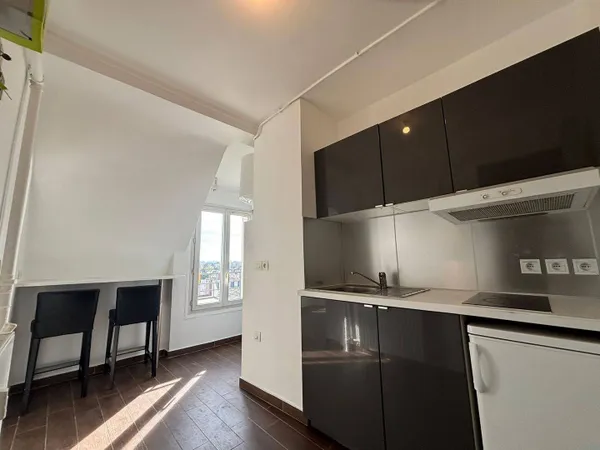 Appartement 1 pièce 18 m² 