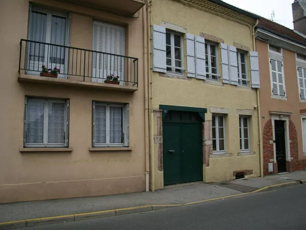 Immeuble 7 pièces 180 m² 