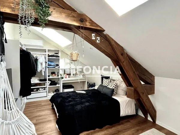 Maison 6 pièces 156 m² 