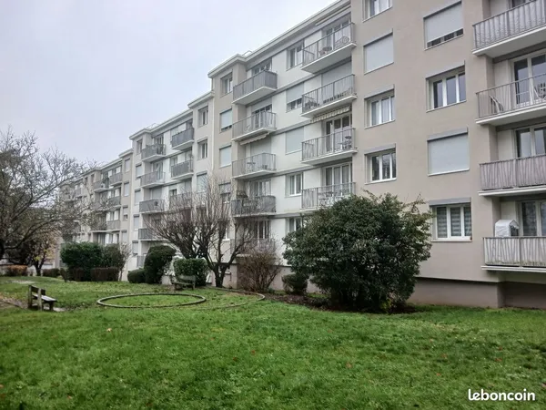Bel appartement 66 m2 secteur gare 