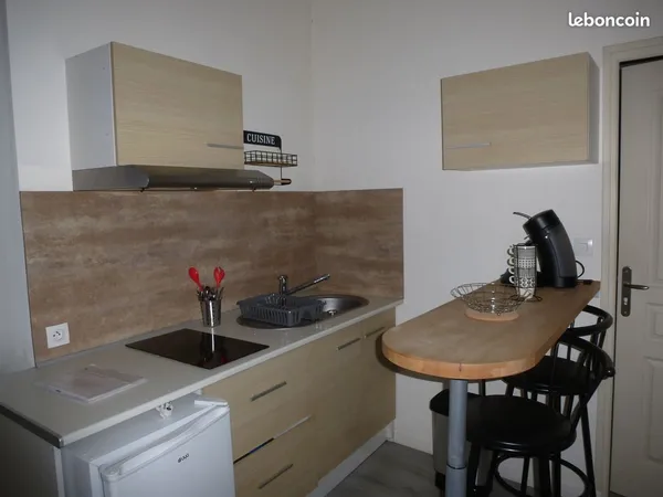 T2 meublé avec garage 