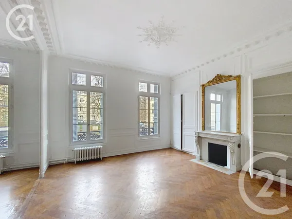 Appartement 4 pièces 79 m² 