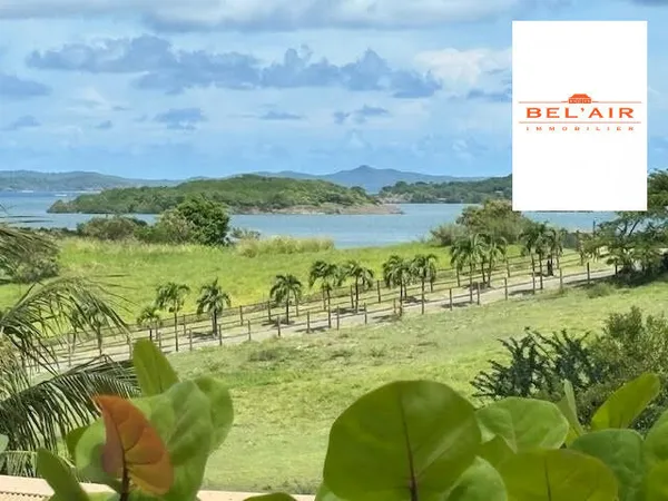 LE FRANCOIS : Jolie villa de plain pied 