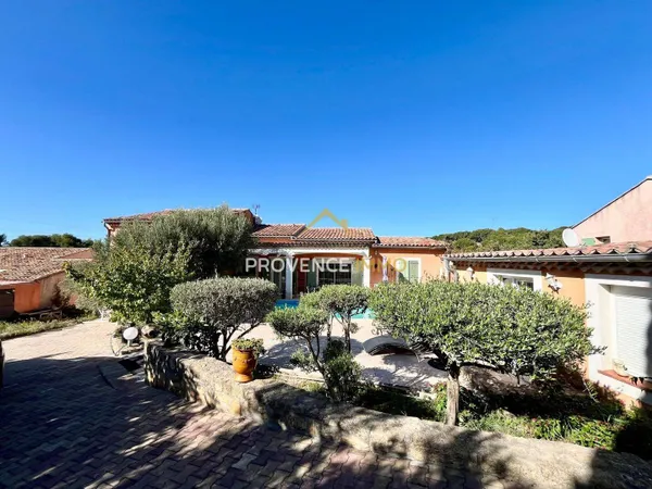 Villa 5 pièces 138 m² 