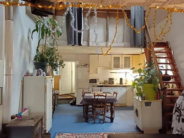 Maison 7 pièces 240 m² 