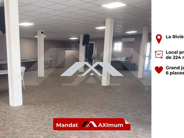Local 224 m² Rivière Saint Louis 