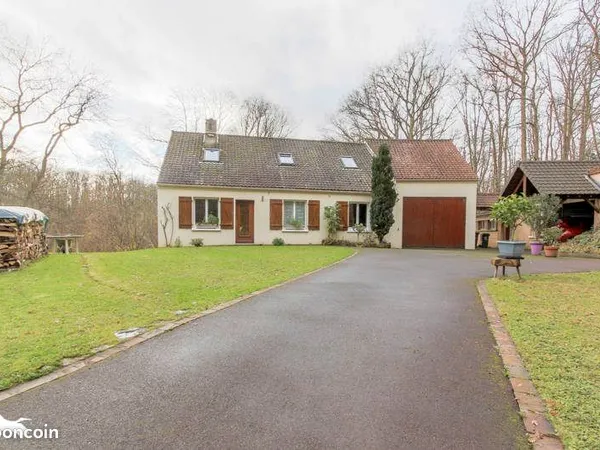 Maison 7 pièces 146 m² 