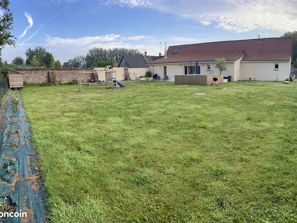 Propriété 5 pièces 160 m² 