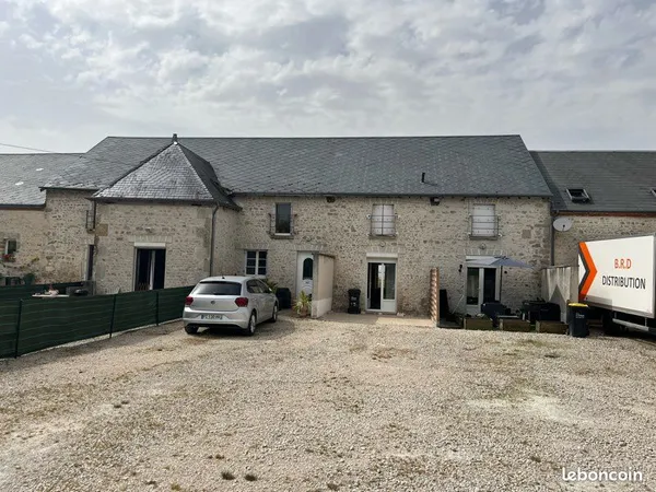 Appartement F2 proche Neuville aux Bois 