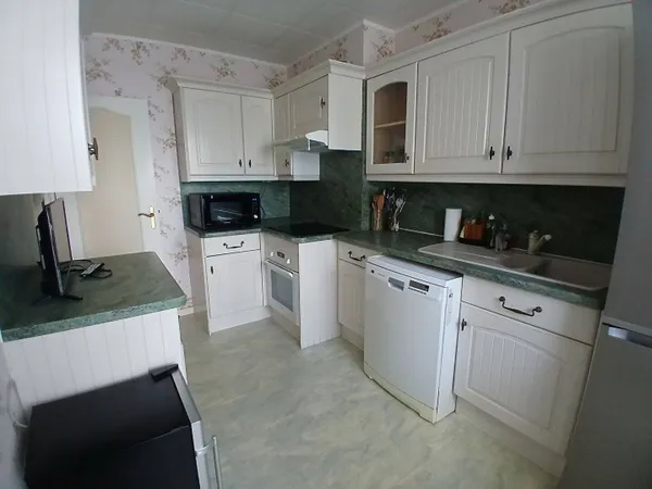 Appartement 3 pièces 84 m² 