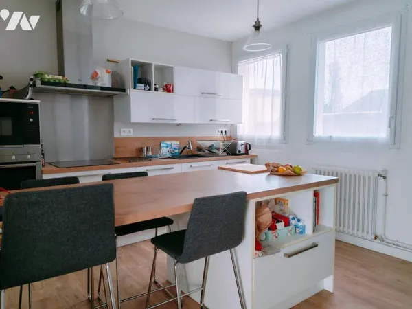 Appartement 4 pièces 112 m² 