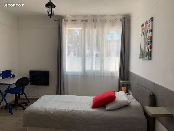 Jolie chambre meublée/ appt 52m2 