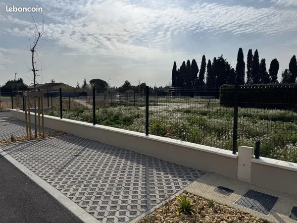 Terrain 420 m² Maillane 