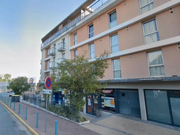 Studio 1 pièce 19 m² 