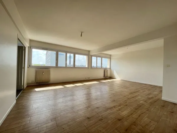 Grand T3 rénové 