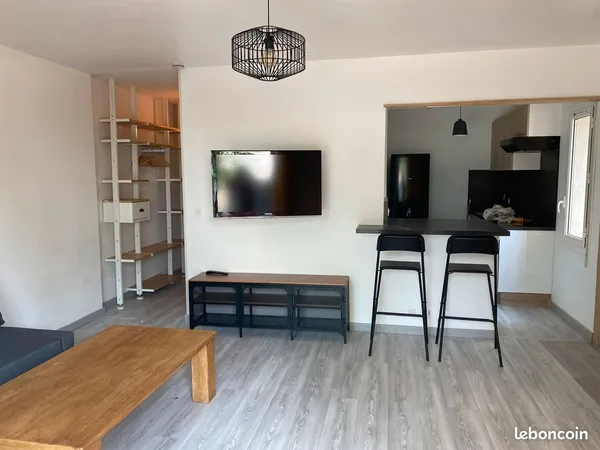 Martigues, studio à louer 