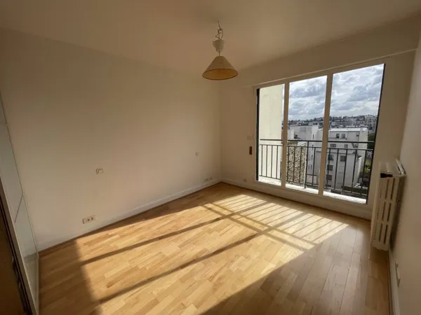 Appartement 2 pièces 67 m² 