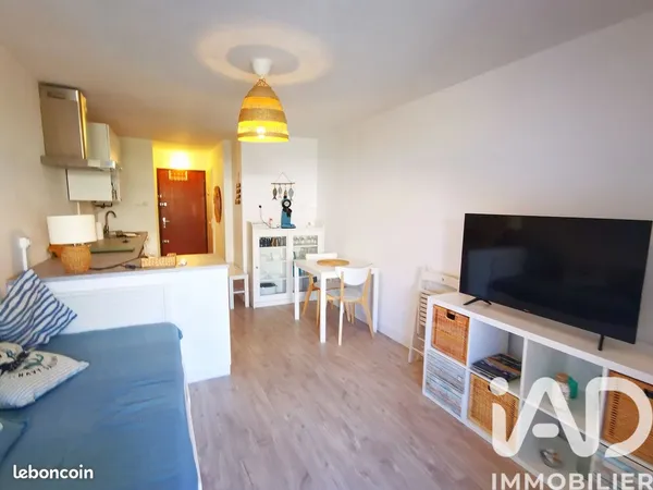 Studio 1 pièce 21 m² 