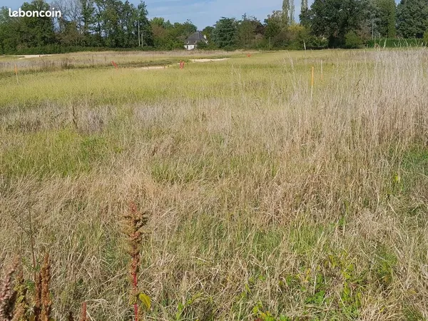 Terrain 750 m² Le Tuzan 