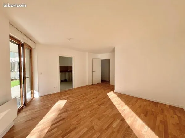 Appartement 3 pièces 74 m² 