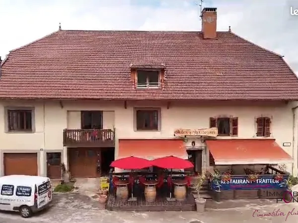 Boutique 300 m² Bonnevaux 