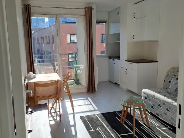 Studio 21m2 meublé avec balcon 