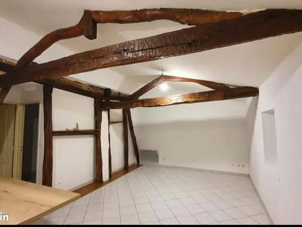 T2 bis rénové de 45 m² - Centre Historique de Castres 