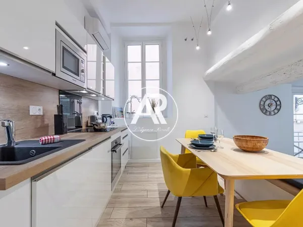 VIEUX-NICE - 2 PIÈCES - 41.35M2 