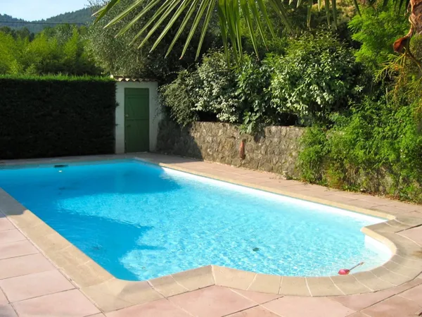 Maison avec piscine, belle vue et 3 chambres - Bar sur loup 