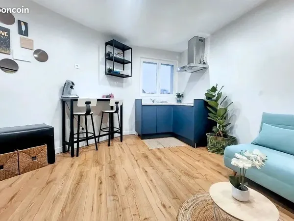 Studio 1 pièce 21 m² 