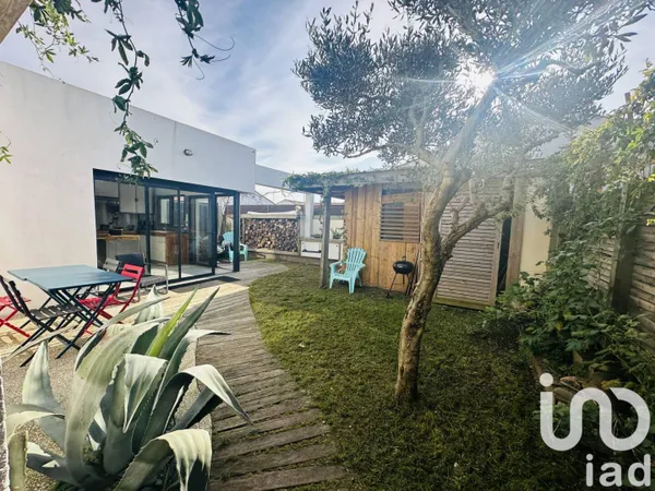 Maison de plain-pied 4 pièces 73 m² 