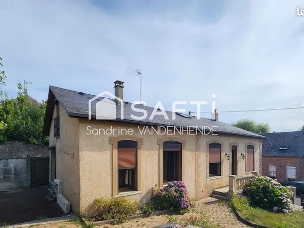 Propriété 6 pièces 121 m² 