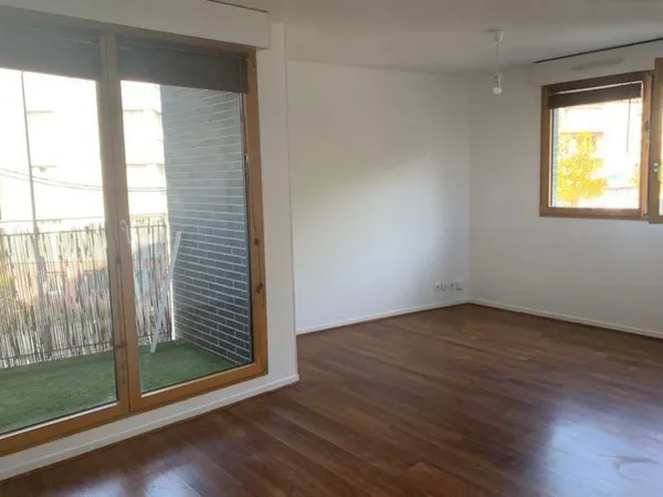 2 pièces quartier Signac à Montreuil 