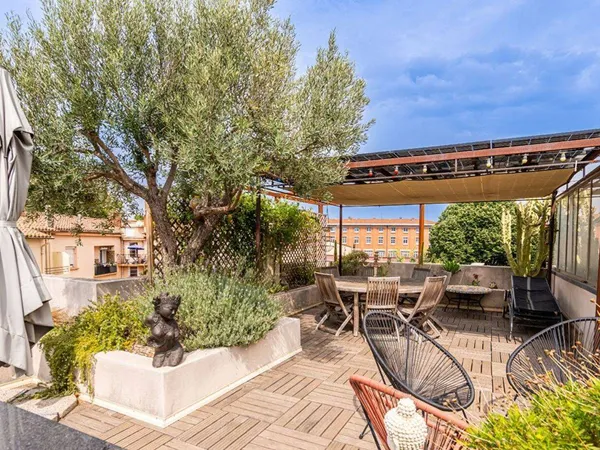 Maison 9 pièces 215 m² 