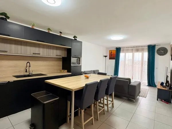 ANNEMASSE : APPARTEMENTEMENT T4 80m2 NEUF AVEC BALCON ET 