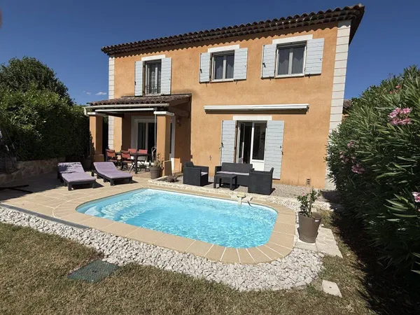 Villa 4 pièces 99 m² 