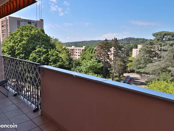 Appartement 4 pièces 92 m² 