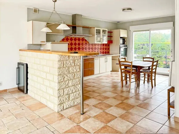 Maison 7 pièces 165 m² 