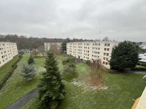 À louer : T3 lumineux au dernier étage idéal pour une vie 